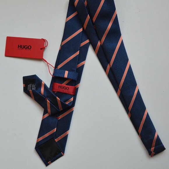 Hugo Boss Silk Tie NWT - Picture 4 of 5